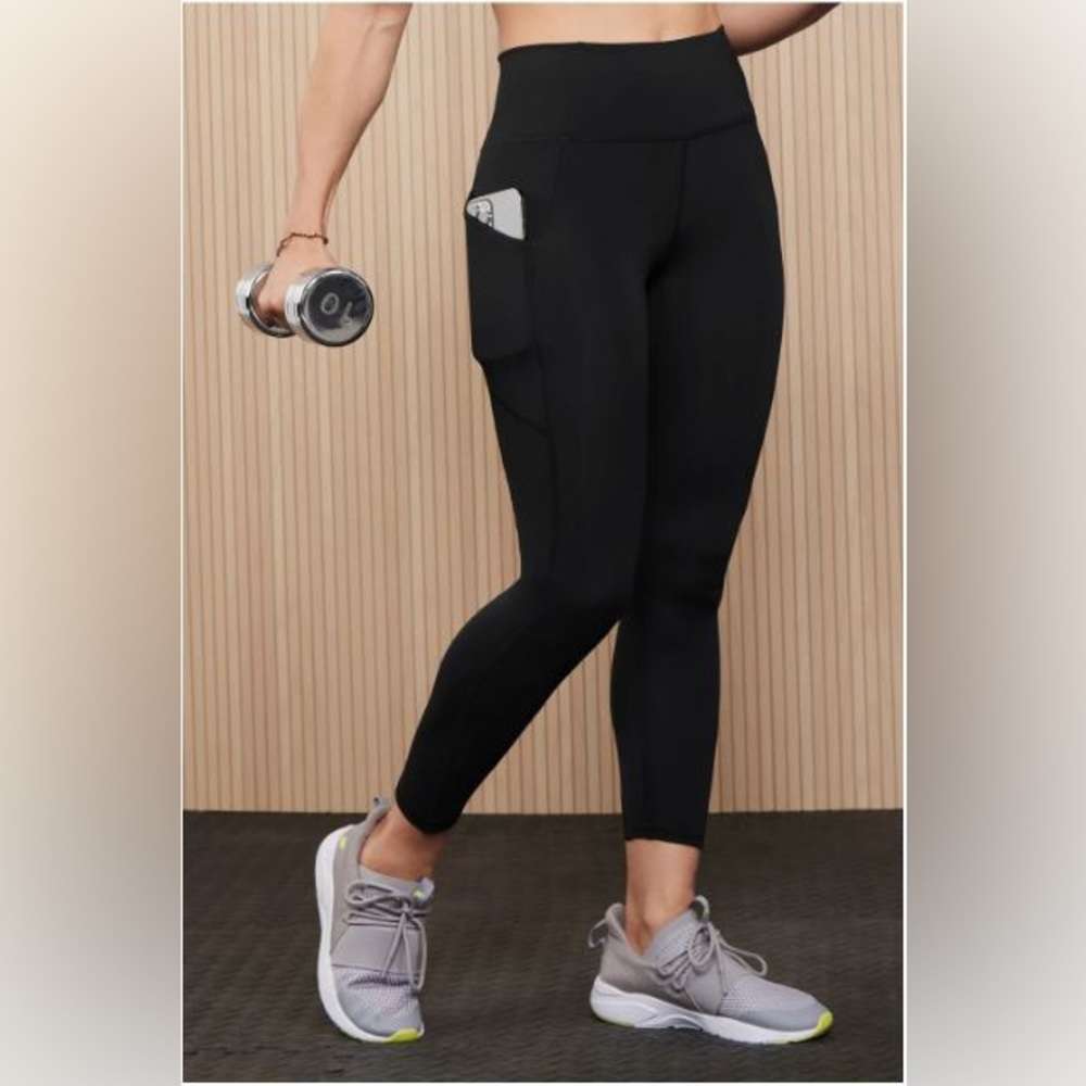 NWT- Fabletics PureLuxe HW Pocket Full length Leggings -BLACK (27”) OLD LOGO